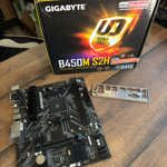 Gigabyte B450M S2H rev 1.1 Alaplap - Dobozos kep 2